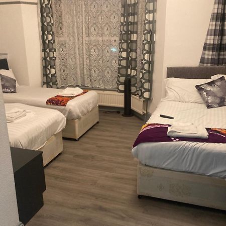 Abingdon Lodge Hotel Райд Екстериор снимка
