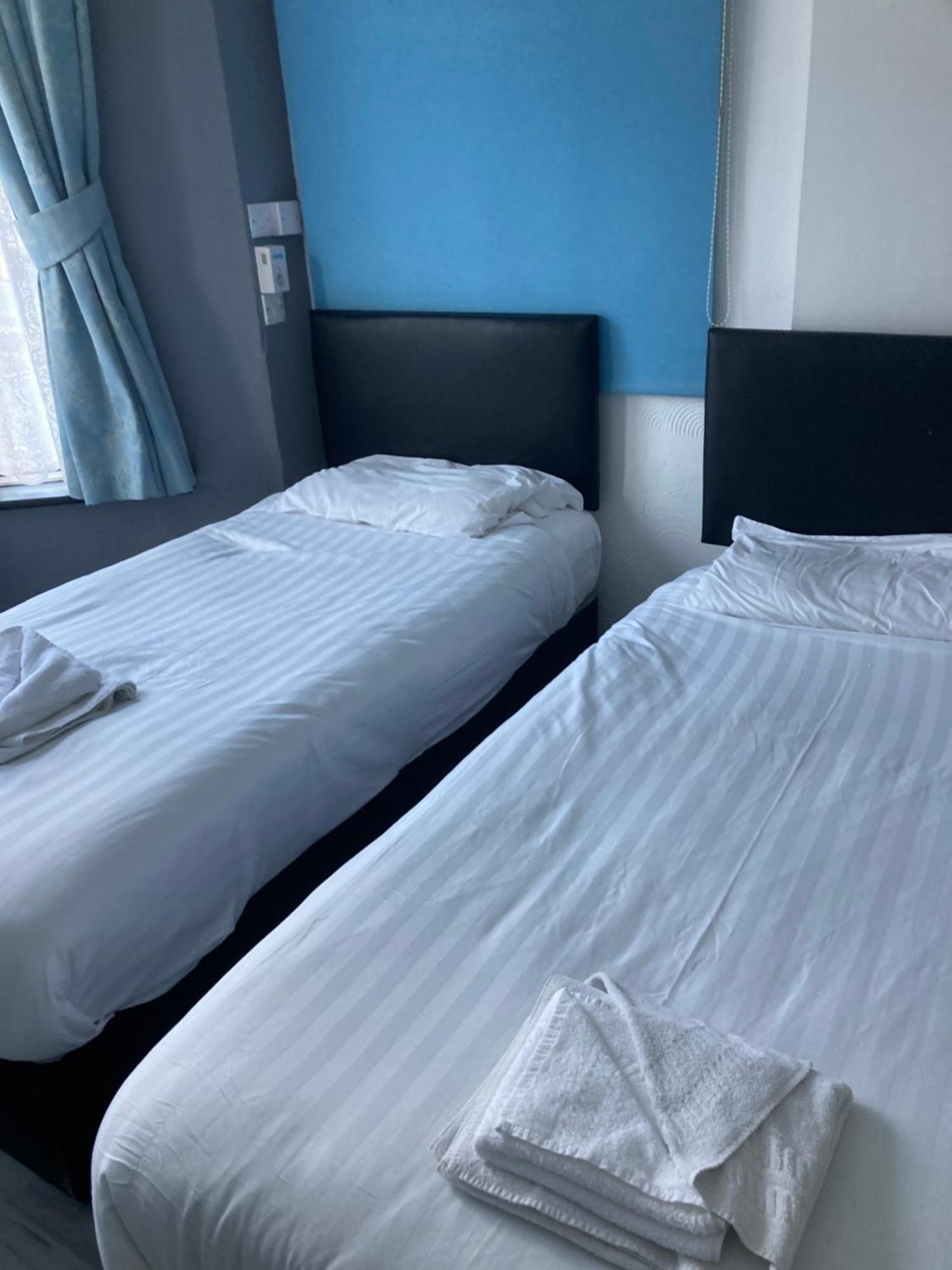 Abingdon Lodge Hotel Райд Екстериор снимка