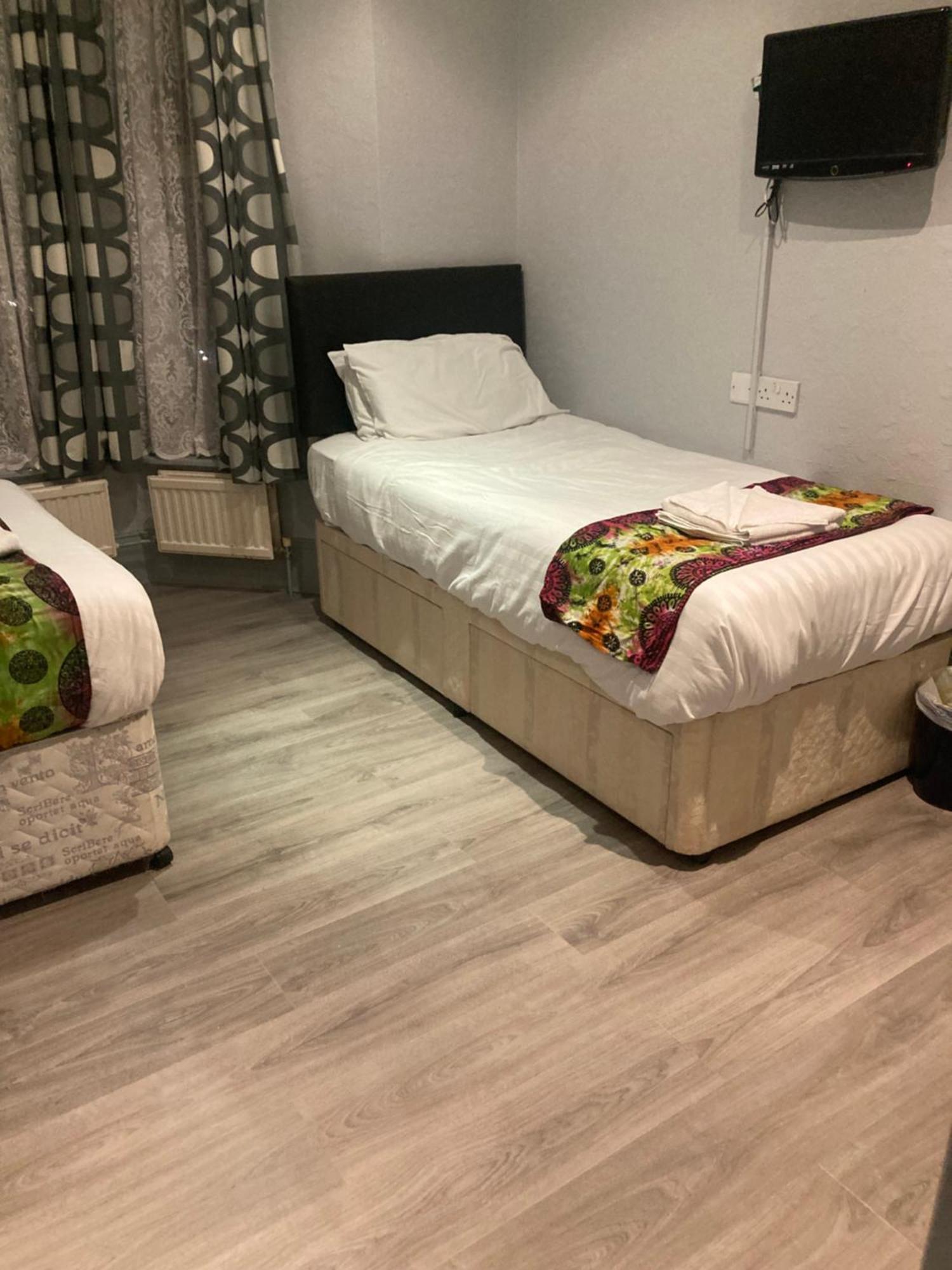Abingdon Lodge Hotel Райд Екстериор снимка