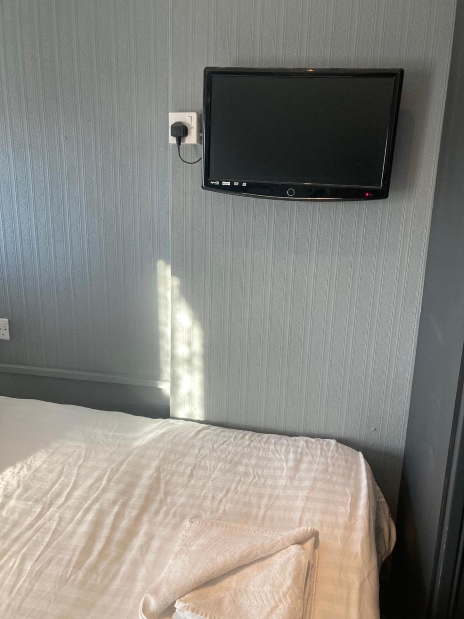 Abingdon Lodge Hotel Райд Екстериор снимка