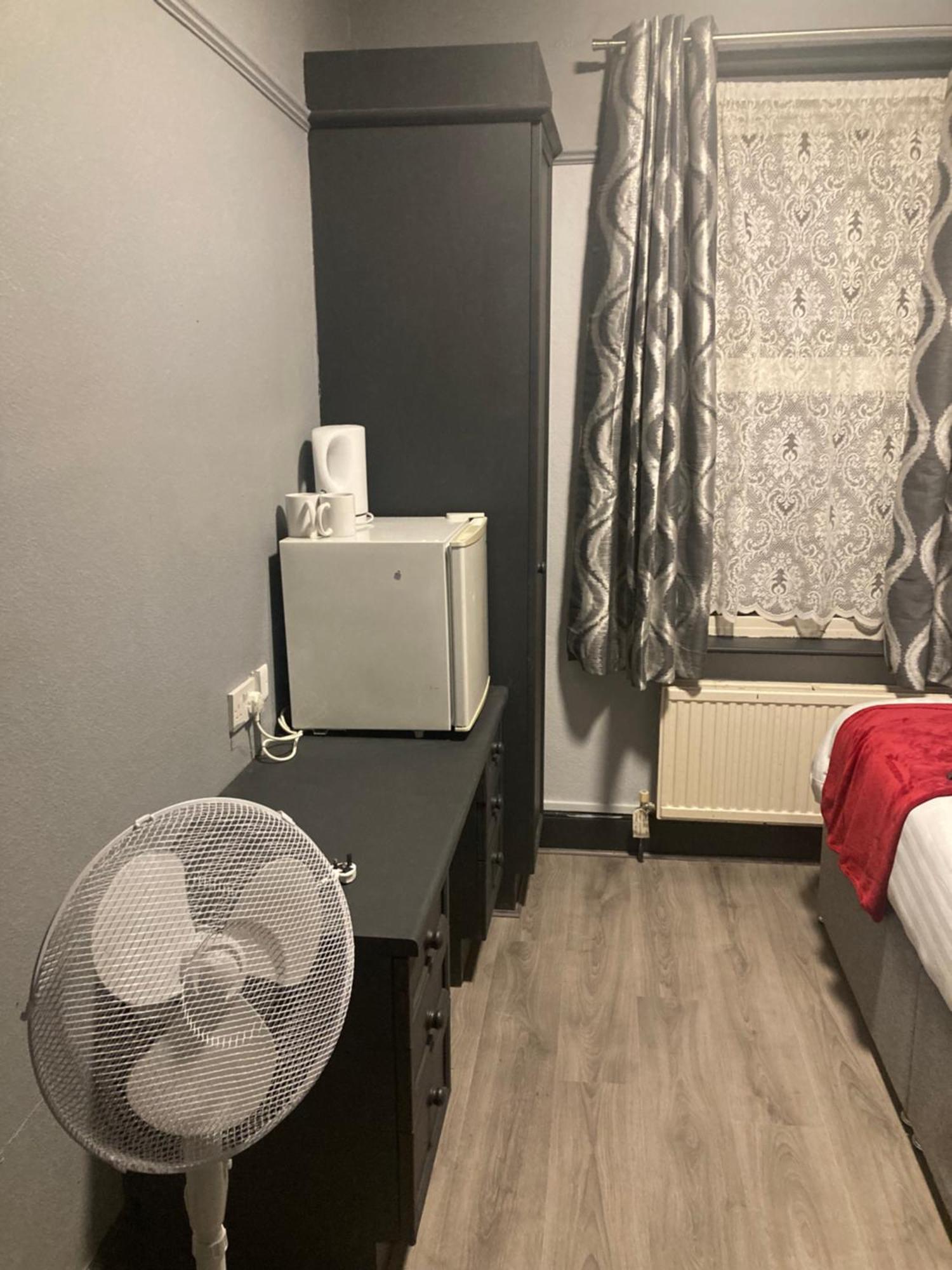 Abingdon Lodge Hotel Райд Екстериор снимка